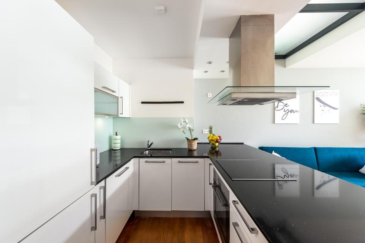 Lejlighed With 4 Bedrooms *